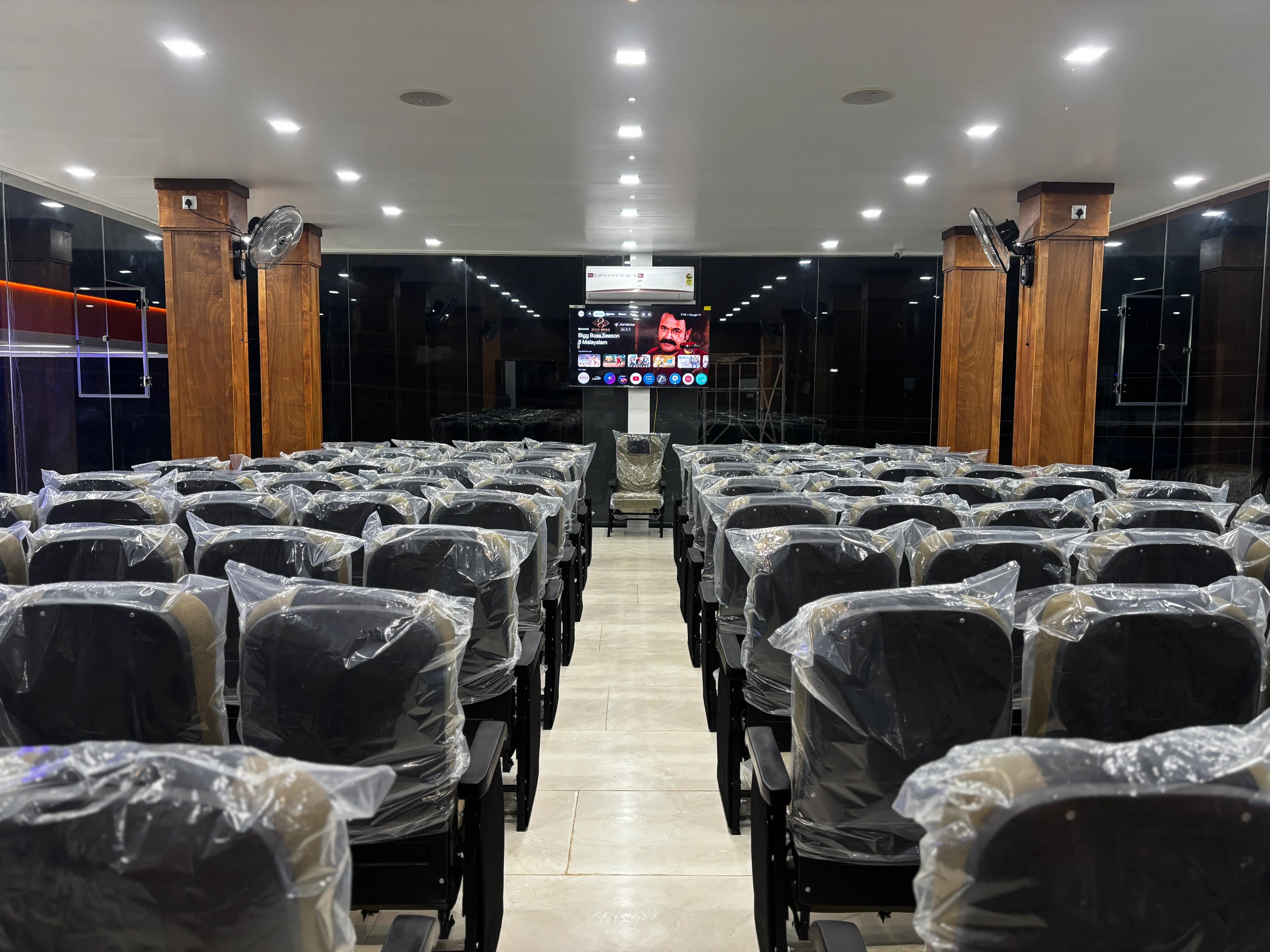 Golden Valley Lounge Interior